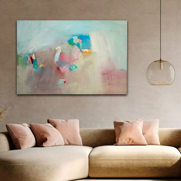 Moderna pastelna slika Ranka Ajdinovića u dnevnom boravku iznad kauča